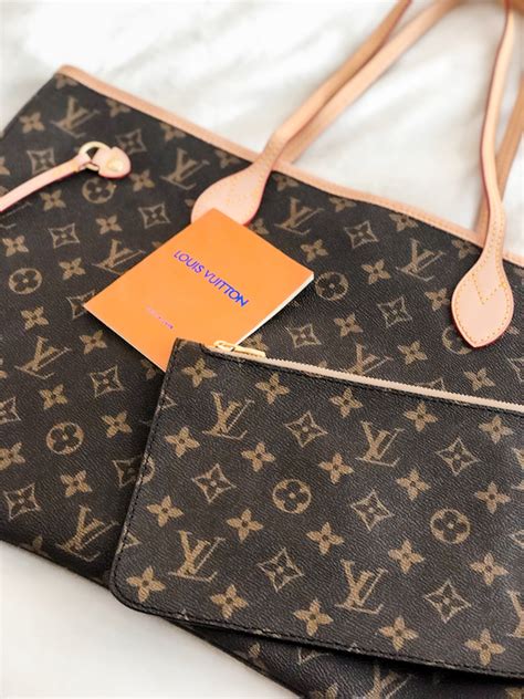 louis vuitton selling fake bags in their store|knock off Louis Vuitton bags.